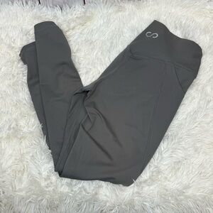 Curves N' Combatboots legging v3